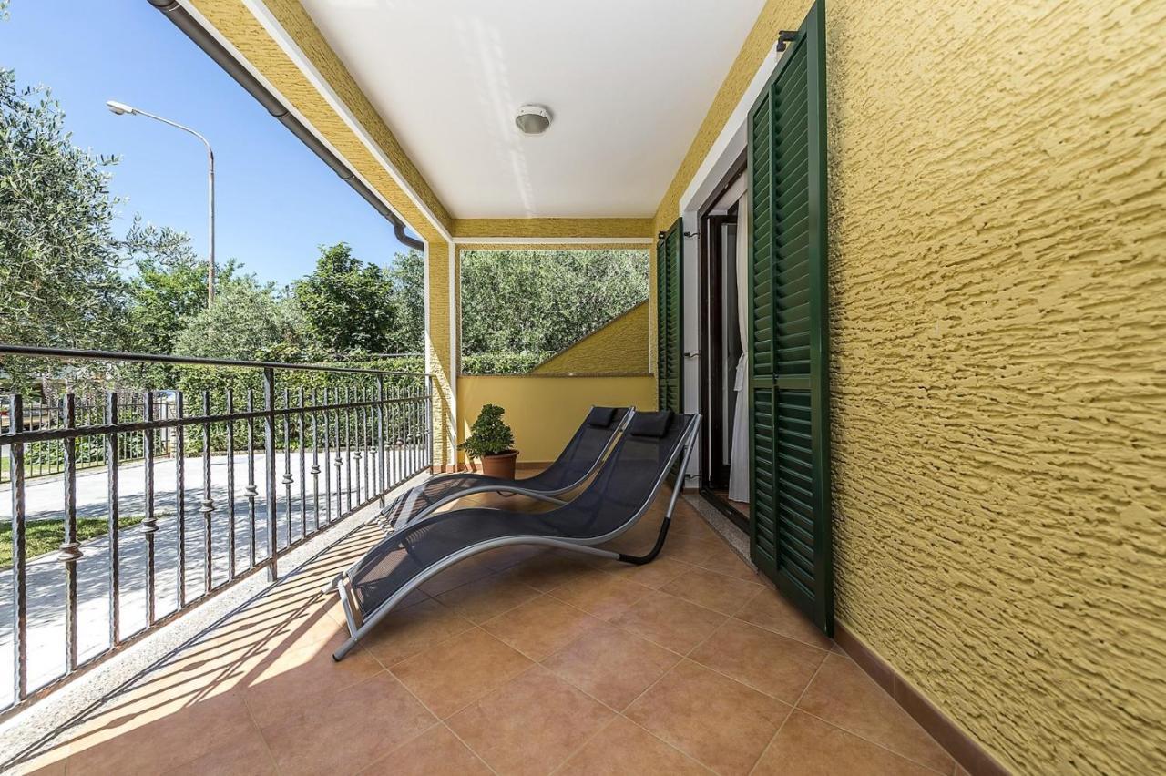Spacious Three-Bedroom Villa Balun With Pool Porec Luaran gambar